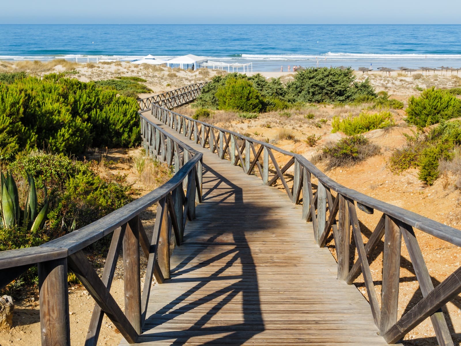 shutterstock_467515766_Cadiz_La Barrosa