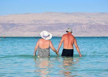couple-4364577_1920